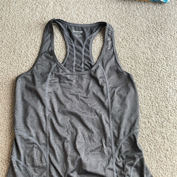 Reebok workout tank. Size medium. Polyester/spandex. - Picture 1 of 2